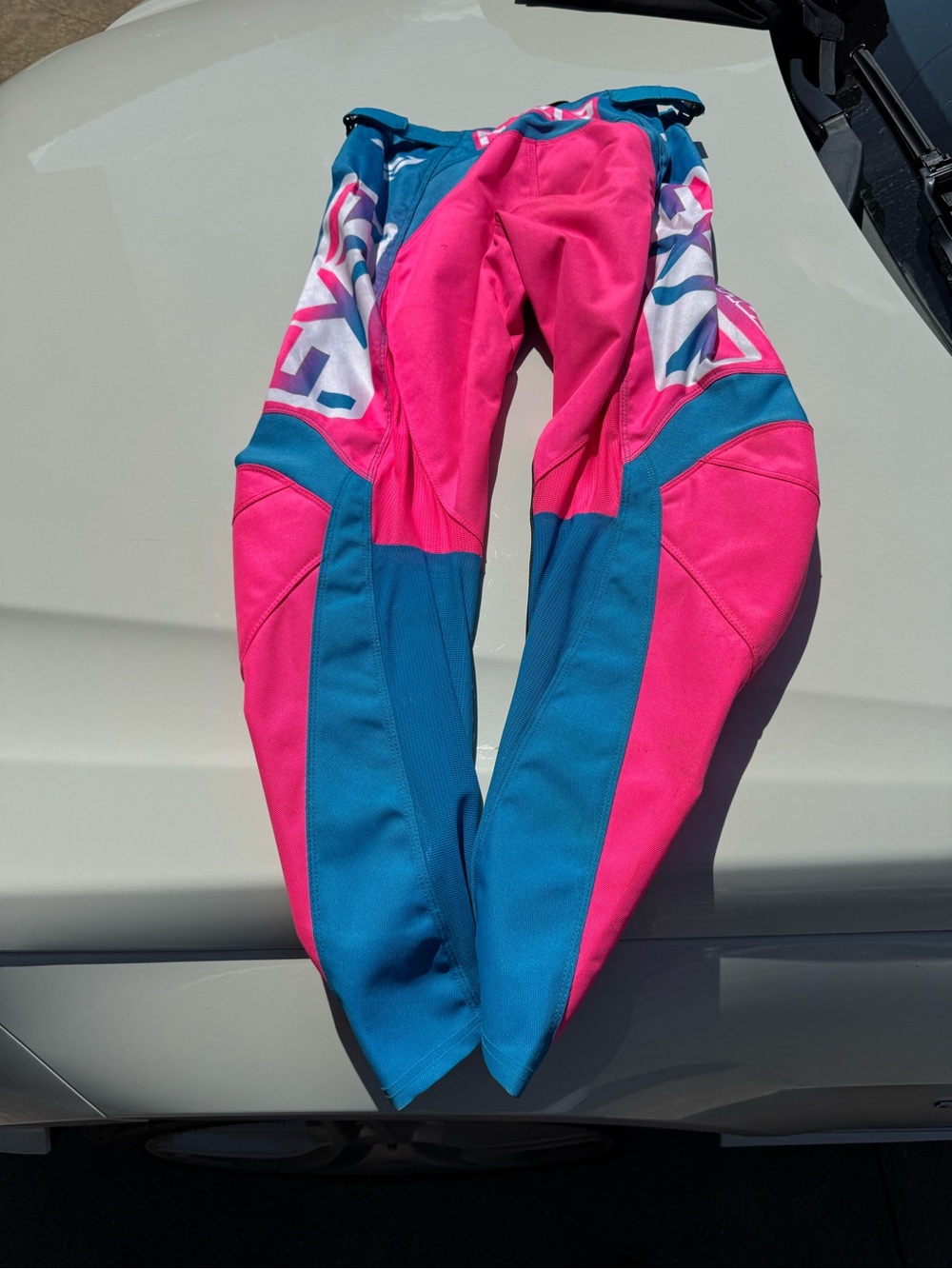FXR DIVISION MOTOCROSS PANTS SIZE 28 Pink and Teal - brand new